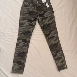 Express Camouflage Skinny Pants